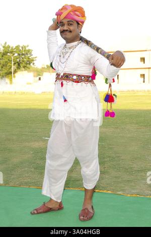 Porträt eines Mannes, der ein rajasthani-Kostüm trägt, Rajasthan, Indien Mr.#786 Stockfoto