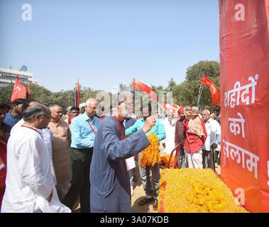 Patna, Indien. März 2025. PATNA, INDIEN - 2. MÄRZ: CPI-ML-Generalsekretär Dipankar Bhattacharya während der „Badlo Bihar Mahajutan“-Kundgebung am 2. März 2025 in Gandhi Maidan in Patna, Indien. (Foto: Santosh Kumar/Hindustan Times/SIPA USA) Credit: SIPA USA/Alamy Live News Stockfoto