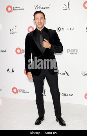 West Hollywood, USA. März 2025. Marcel Remus bei der 33. Jährlichen Elton John AIDS Foundation Academy Awards Viewing Party im West Hollywood Park in West Hollywood, KALIFORNIEN am 2. März 2025. (Foto: Nina Prommer/SIPA USA) Credit: SIPA USA/Alamy Live News Stockfoto