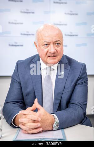 Christian Stocker, OEVP-Hauptsitz in Wien, Österreich, am 10. Januar 2025. - 20250110 PD14096 Credit: APA-PictureDesk/Alamy Live News Stockfoto