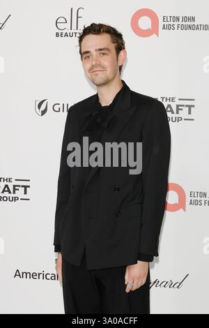 West Hollywood, USA. März 2025. Charlie Christie bei der 33. Jährlichen Elton John AIDS Foundation Academy Awards Viewing Party im West Hollywood Park in West Hollywood, KALIFORNIEN am 2. März 2025. (Foto: Nina Prommer/SIPA USA) Credit: SIPA USA/Alamy Live News Stockfoto