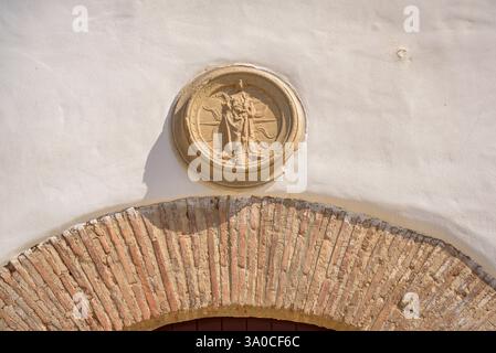 Eremitage der Mare de Déu de l'Aldea, im Ebro-Delta (Baix Ebre, Tarragona, Katalonien, Spanien) ESP: Ermita de la Mare de Déu de l'Aldea Stockfoto