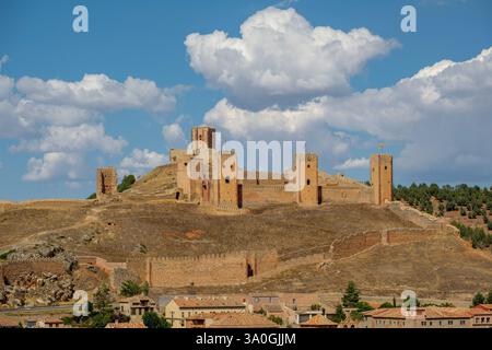 Burg Molina de Aragón, Festung Molina de los Caballeros, Molina de Aragón, Guadalajara, Castilla-La Mancha, Spanien. Stockfoto