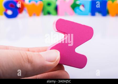 Hand schreiben cube Z der aus Holz Stockfoto