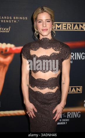 New York, NY, USA. März 2025. Emily Bett Rickards bei der „Queen of the Ring“ New York Premiere am AMC Lincoln Square 13 am 4. März 2025 in New York City. Quelle: Mpi099/Media Punch/Alamy Live News Stockfoto