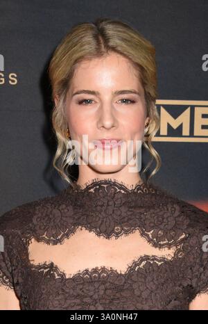 New York, NY, USA. März 2025. Emily Bett Rickards bei der „Queen of the Ring“ New York Premiere am AMC Lincoln Square 13 am 4. März 2025 in New York City. Quelle: Mpi099/Media Punch/Alamy Live News Stockfoto