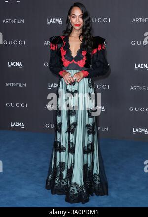 (DATEI) Zoe Saldana gewinnt den Oscar für die beste Schauspielerin in Einer Nebenrolle für „Emilia Perez“ bei den 97. Annual Academy Awards am Sonntag, den 2. März 2025. LOS ANGELES, KALIFORNIEN, USA – 2. NOVEMBER: Die US-amerikanische Schauspielerin Zoe Saldana, die Gucci trägt, kommt 2019 zur LACMA Art + Film Gala, die am 2. November 2019 im Los Angeles County Museum of Art stattfindet. (Foto: Xavier Collin/Image Press Agency) Stockfoto