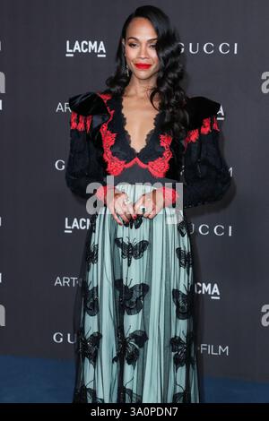 (DATEI) Zoe Saldana gewinnt den Oscar für die beste Schauspielerin in Einer Nebenrolle für „Emilia Perez“ bei den 97. Annual Academy Awards am Sonntag, den 2. März 2025. LOS ANGELES, KALIFORNIEN, USA – 2. NOVEMBER: Die US-amerikanische Schauspielerin Zoe Saldana, die Gucci trägt, kommt 2019 zur LACMA Art + Film Gala, die am 2. November 2019 im Los Angeles County Museum of Art stattfindet. (Foto: Xavier Collin/Image Press Agency) Stockfoto