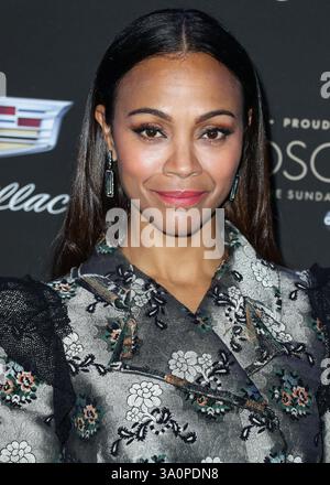 (DATEI) Zoe Saldana gewinnt den Oscar für die beste Schauspielerin in Einer Nebenrolle für „Emilia Perez“ bei den 97. Annual Academy Awards am Sonntag, den 2. März 2025. WEST HOLLYWOOD, LOS ANGELES, KALIFORNIEN, USA – 6. FEBRUAR: Die US-amerikanische Schauspielerin Zoe Saldana mit Brock Collection-Outfit kommt bei der Cadillac Oscar Celebration 2020 im Chateau Marmont am 6. Februar 2020 in West Hollywood, Los Angeles, Kalifornien. (Foto: Xavier Collin/Image Press Agency) Stockfoto