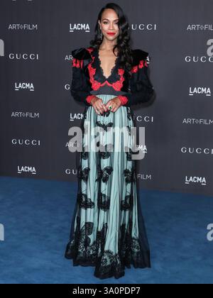 (DATEI) Zoe Saldana gewinnt den Oscar für die beste Schauspielerin in Einer Nebenrolle für „Emilia Perez“ bei den 97. Annual Academy Awards am Sonntag, den 2. März 2025. LOS ANGELES, KALIFORNIEN, USA – 2. NOVEMBER: Die US-amerikanische Schauspielerin Zoe Saldana, die Gucci trägt, kommt 2019 zur LACMA Art + Film Gala, die am 2. November 2019 im Los Angeles County Museum of Art stattfindet. (Foto: Xavier Collin/Image Press Agency) Stockfoto
