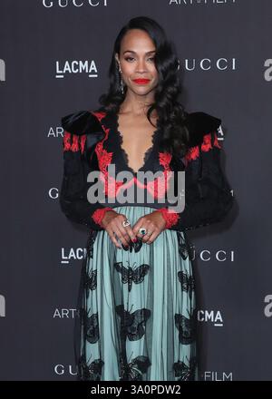 (DATEI) Zoe Saldana gewinnt den Oscar für die beste Schauspielerin in Einer Nebenrolle für „Emilia Perez“ bei den 97. Annual Academy Awards am Sonntag, den 2. März 2025. LOS ANGELES, KALIFORNIEN, USA – 2. NOVEMBER: Die US-amerikanische Schauspielerin Zoe Saldana, die Gucci trägt, kommt 2019 zur LACMA Art + Film Gala, die am 2. November 2019 im Los Angeles County Museum of Art stattfindet. (Foto: Xavier Collin/Image Press Agency) Stockfoto