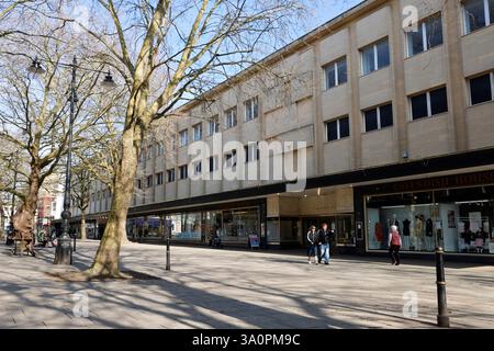 Cavendish House, The Promenade, Cheltenham, Gloucestershire, England. 4 März 2025 Bild von Andrew Higgins/©Thousand Word Media Ltd Stockfoto