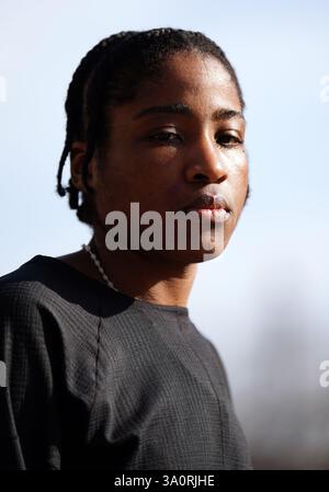 Cindy Ngamba während eines Fotoanrufs am Parliament Square, Westminster, London. Bilddatum: Mittwoch, 5. März 2025. Stockfoto