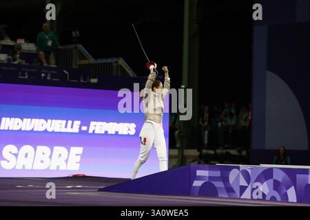 29. Juli 2024: Paris, Frankreich: Manon Brunet von Frankreich im Fechten Frauen-Sabre Individuum am 3. Tag der Olympischen Spiele 2024 in Paris (Foto: Mickael Stockfoto