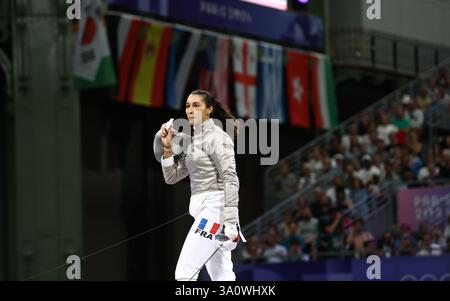 29. Juli 2024: Paris, Frankreich: Sara Balzer reagiert auf die Niederlage von Olga Kharlan aus der Ukraine im Halbfinale der Fechten Women's Sabre Individual Stockfoto
