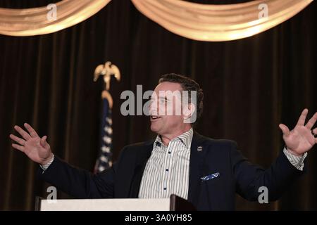 OVERLAND PARK, KANSAS, USA - 27. FEBRUAR 2025 Präsident des Senats von Kansas TY Masterson beim Kansas GOP Dinner „Celebrating the Golden Age“ Stockfoto