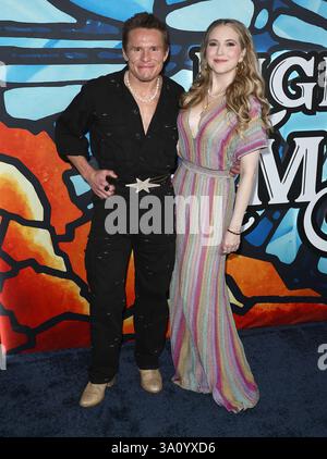 Hollywood, USA. März 2025. Tony Cavalero kommt am Mittwoch, den 5. März 2025, bei HBO's The Righteous Gemstones Final Season Los Angeles Premiere in den Paramount Studios in Hollywood, KALIFORNIEN an. (Foto: Juan Pablo Rico/SIPA USA) Credit: SIPA USA/Alamy Live News Stockfoto