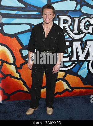 Hollywood, USA. März 2025. Tony Cavalero kommt am Mittwoch, den 5. März 2025, bei HBO's The Righteous Gemstones Final Season Los Angeles Premiere in den Paramount Studios in Hollywood, KALIFORNIEN an. (Foto: Juan Pablo Rico/SIPA USA) Credit: SIPA USA/Alamy Live News Stockfoto