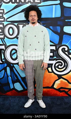 Los Angeles, USA. März 2024. Eric Andre kommt bei der Premiere der HBO-Serie „The Righteous Gemstones“ in Los Angeles am 5. März 2025 im Paramount Theatre in Los Angeles, CA. © Starbuck/AFF-USA.com Credit: AFF/Alamy Live News Stockfoto