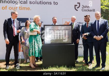 Neu-Delhi, Indien. März 2025. Francois Michel, CEO John Cockerill, Prinzessin Astrid von Belgien, Vize-Premierminister und Außenminister Maxime Prevot und belgischer Botschafter in Indien Didier Vanderhasselt bei einem Besuch des Standorts John Cockerill Indien in Taloja, Indien, am Donnerstag, den 6. März 2025, am fünften Tag der belgischen Wirtschaftsmission in Indien. Die belgische Wirtschaftsmission in Indien findet vom 1. Bis 8. März 2025 statt. BELGA FOTO BENOIT DOPPAGNE Credit: Belga News Agency/Alamy Live News Stockfoto