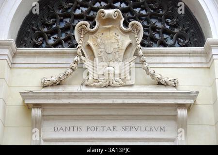 Dantes Grab (Durante di Alighiero degli Alighieri war ein italienischer Dichter, Schriftsteller und Philosoph), Ravenna, Region Emilia-Romagna, Italien, Europa Stockfoto