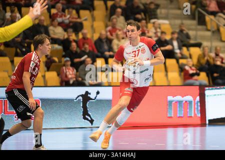 Odense, Dänemark. März 2025. Stanislav Kasparek (37) von Dinamo Bucuresti, das während des EHF Champions League-Spiels zwischen Fredericia Handball und Dinamo Bucuresti in der Jyske Bank Arena in Odense zu sehen war. Quelle: Gonzales Photo/Alamy Live News Stockfoto