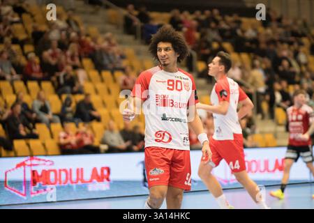 Odense, Dänemark. März 2025. Ali Zein (90) von Dinamo Bucuresti, der während des EHF Champions League-Spiels zwischen Fredericia Handball und Dinamo Bucuresti in der Jyske Bank Arena in Odense gesehen wurde. Quelle: Gonzales Photo/Alamy Live News Stockfoto