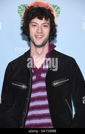 New York, USA. März 2025. Dominic Sessa nimmt an Cirque du Soleil's 'Luzia' New York Premiere auf Randall's Island, New York, NY, 6. März 2025 Teil (Foto: Anthony Behar/SipaUSA) Credit: SIPA USA/Alamy Live News Stockfoto
