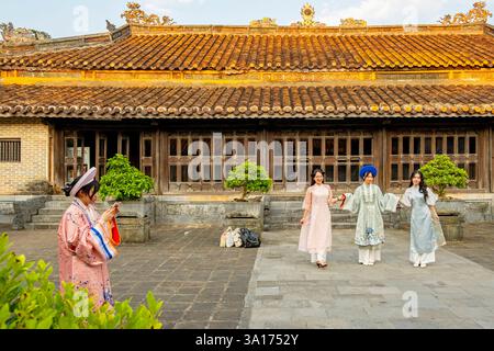 Vietnam, Zentrum, Provinz Thua Thien Hue, Hue, die Kaiserlichen Gräber, die von der UNESCO zum Weltkulturerbe erklärt wurden, das Grab von Tu Duc Stockfoto