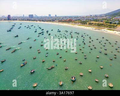 Vietnam, Center, da Nang, Bãi t?m man Thái Beach, Korbboote oder Thung Cai, Bambuskorbboote (aus der Vogelperspektive) Stockfoto