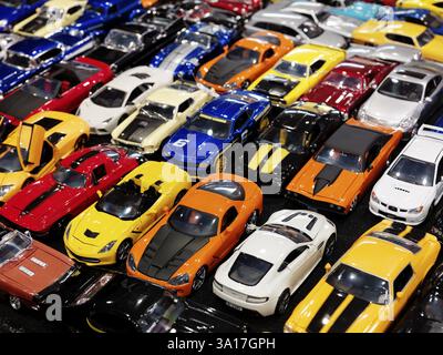 Sportwagen, bunte Druckguss-Modelle closeup Stockfoto