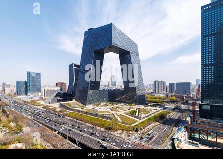 Peking, China, Peking Central Business District CBD Skyline mit dem Hauptsitz des chinesischen Fernsehens CCTV in Peking, China. Stockfoto