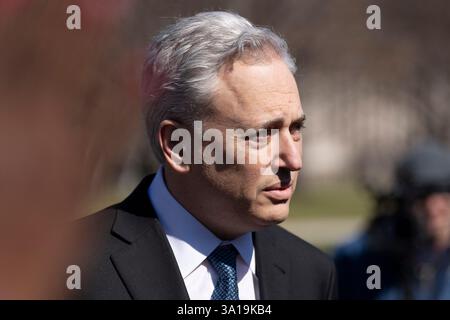 Washington, Usa. März 2025. David Sacks spricht im Weißen Haus in Washington, DC, 7. März 2025 mit den Medien. Credit: Chris Kleponis/CNP Credit: Abaca Press/Alamy Live News Stockfoto