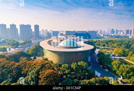 Changzhou Olympic Sports Center und Changzhou Grand Theater Urban Environment, Provinz Jiangsu, China Stockfoto