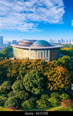 Changzhou Olympic Sports Center und Changzhou Grand Theater Urban Environment, Provinz Jiangsu, China Stockfoto