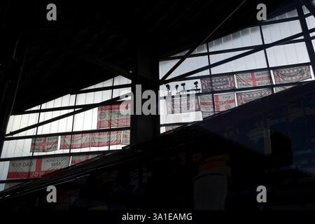 März 2025; Gtech Community Stadium, Brentford, London, England; Premier League Football, Brentford gegen Aston Villa; ein allgemeiner Blick auf das Gtech Community Stadium vor dem Start Stockfoto