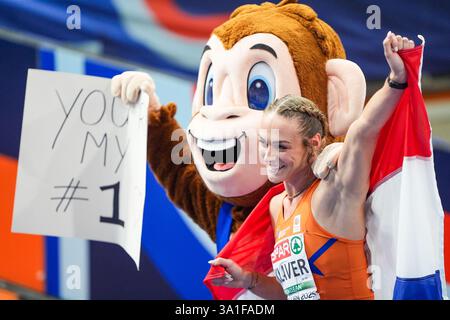 Apeldoorn, Niederlande. März 2025. APELDOORN, NIEDERLANDE - 8. MÄRZ: Lieke Klaver aus den Niederlanden während der Leichtathletik-Halleneuropameisterschaft 2025 in Omnisport am 8. März 2025 in Apeldoorn, Niederlande. (Foto von Andre Weening/Orange Pictures) Credit: Orange Pics BV/Alamy Live News Stockfoto
