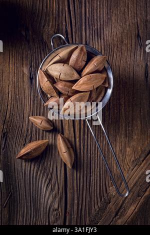Canarium ovatum, allgemein bekannt als Pili ist eine Pflanzenart aus der Gattung der tropischen Baum Stockfoto