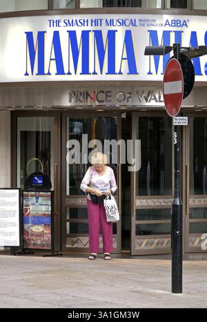 Mama Mia, Broadway Prince of Wales Theater, Piccadilly Circus London, Großbritannien England Stockfoto