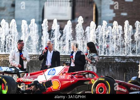 Italien. März 2025. Andrea Orcel Chief von Unicredit und Andrea Orcel Chief von Ferrari während der Präsentation des Formel-1-Fahrerteams Ferrari am 6. März 2025 auf dem Burgplatz in Mailand, Italien (Foto: © Tiziano Ballabio/Pacific Press Via ZUMA Press Wire) NUR REDAKTIONELLE VERWENDUNG! Nicht für kommerzielle ZWECKE! Stockfoto