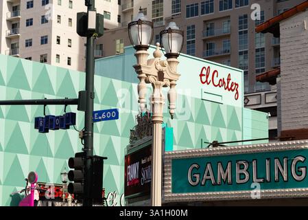 Las Vegas, Nevada - USA - 2. März 2025: Vormittag auf der Fremont Street in der Innenstadt von Las Vegas, Nevada, USA. Stockfoto