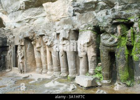 Blick auf die Höhlen von Pataleshwar, Pune, Maharashtra, Indien, Asien Stockfoto