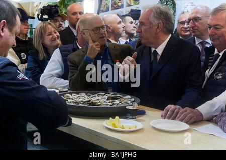 Paris, Frankreich. Februar 2025. Ffrancois Bayrou, Premierminister, nimmt am 24. Februar 2025 in Paris Teil Stockfoto