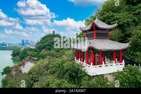 Panlong Mountain Park in Liuzhou, Guangxi, China Stockfoto