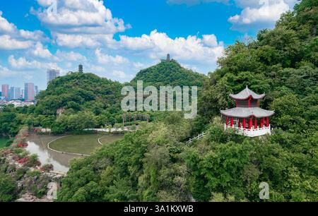 Panlong Mountain Park in Liuzhou, Guangxi, China Stockfoto