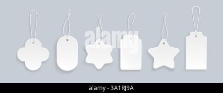 Leere weiße Geschenkanhänger mit Schnur auf grauem Hintergrund. Unterschiedlich geformte Etiketten - abgerundetes Rechteck und Stern, gewellte Karte und rechteckiges Etikett. Leere Preismarkierungen für die Kennzeichnung von Einzelhandelsprodukten. Stock Vektor