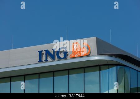 ING Bank Sign Logo, ING ist ein globales Finanzinstitut niederländischer Herkunft, das derzeit Banken, Investitionen, Lebensversicherungen und Altersvorsorge anbietet. Stockfoto