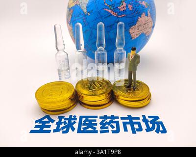 SUQIAN, CHINA - 10. MÄRZ 2025 - ein Illustrationsfoto zeigt den globalen Pharmamarkt in Suqian, Provinz Jiangsu, China am 10. März 2025. Stockfoto