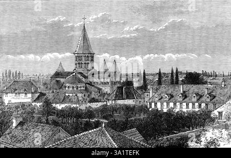 Kloster und Garten der Erscheinung, Paray-le-Monial, [Frankreich], 1873. Gravur einer Fotografie von George Verney, veröffentlicht von Mr. Arthur Ackerman, die das Kloster auf der rechten Seite zeigt; aber die alte Pfarrkirche mit ihrem zentralen achteckigen Turm und Turm und ihren zwei westlichen Türmen erscheint in der Mitte und erhebt sich über den Häusern der kleinen Stadt... das Kloster, das zu einem Zweig des Karmeliterordens, genannt die Schwestern der Visitation, gehörte, empfing 1671 Marguerite Marie Alacoque, die Tochter eines Provinzjuristen; und sie soll das Medium eines Besonderen geworden sein Stockfoto