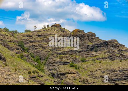 Sedimentgestein in den Schluchten des Garagassa Valley bei Rossiglione in der Provinz Genua, Italien Stockfoto